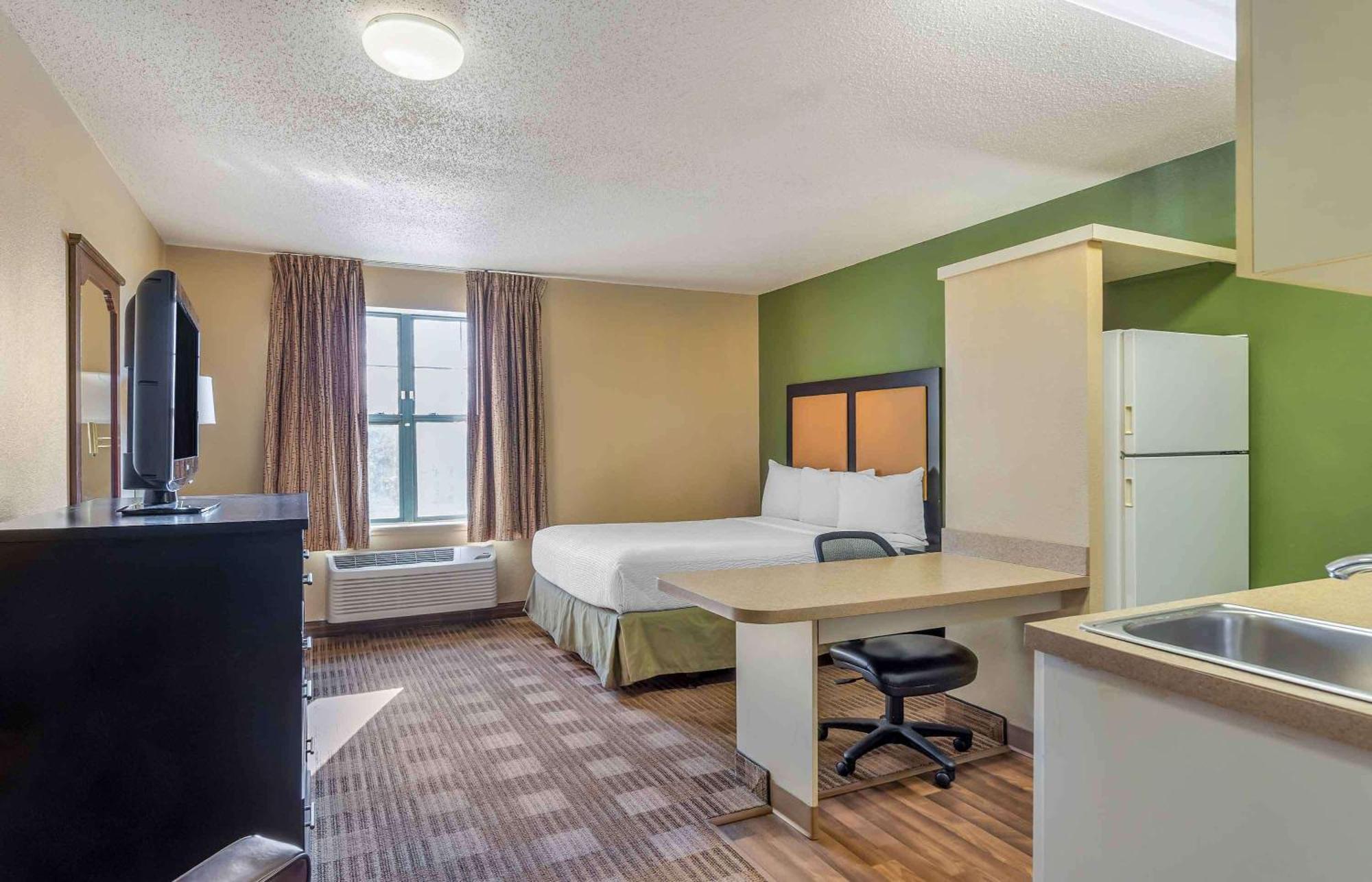 Extended Stay America Select Suites - Chicago - Даунерс-Гроув Екстер'єр фото