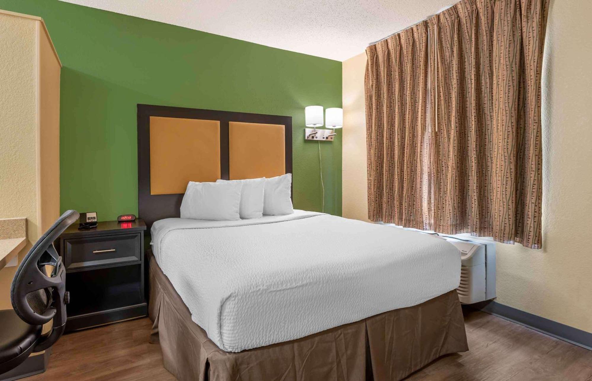 Extended Stay America Select Suites - Chicago - Даунерс-Гроув Екстер'єр фото