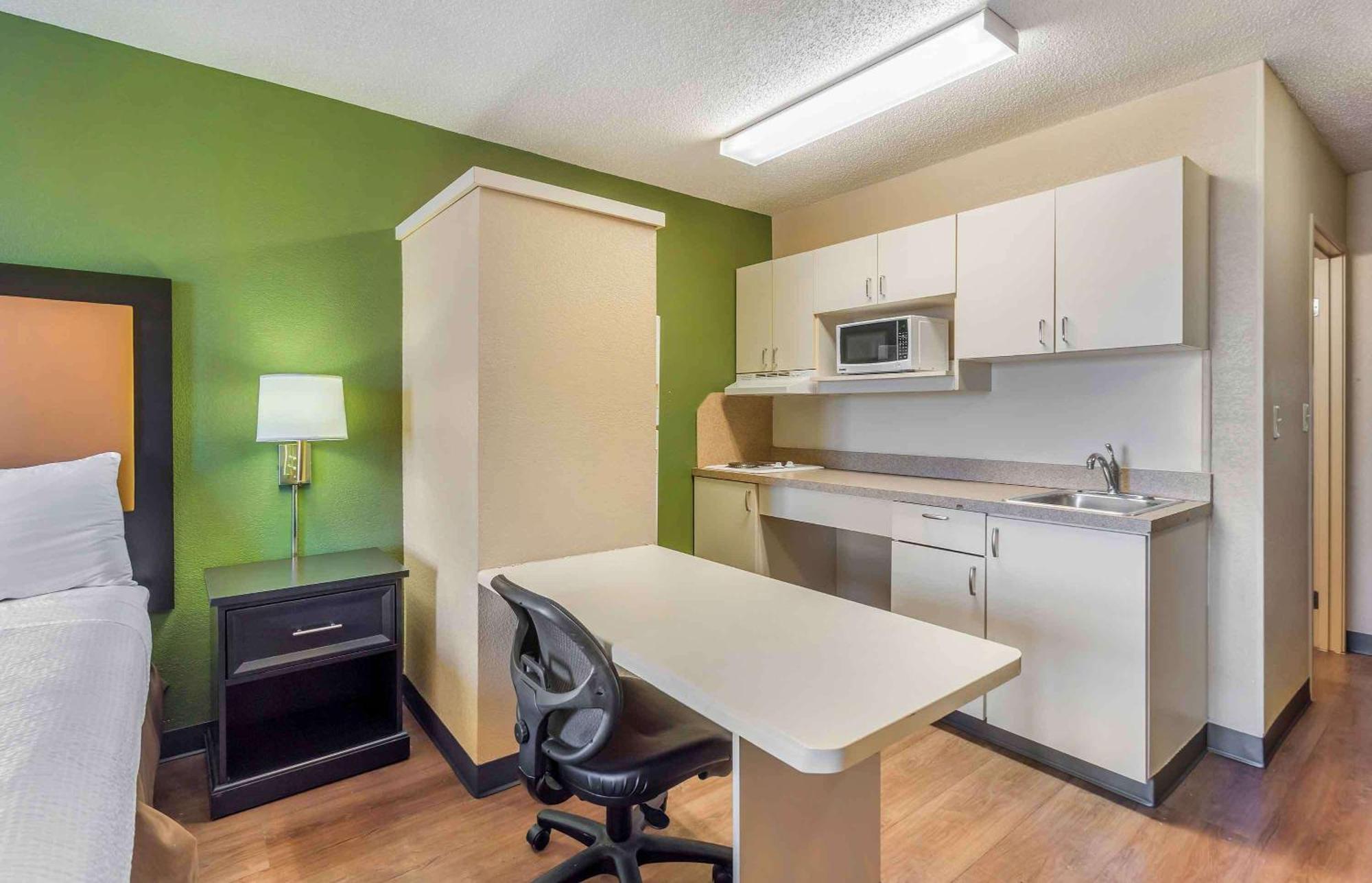 Extended Stay America Select Suites - Chicago - Даунерс-Гроув Екстер'єр фото