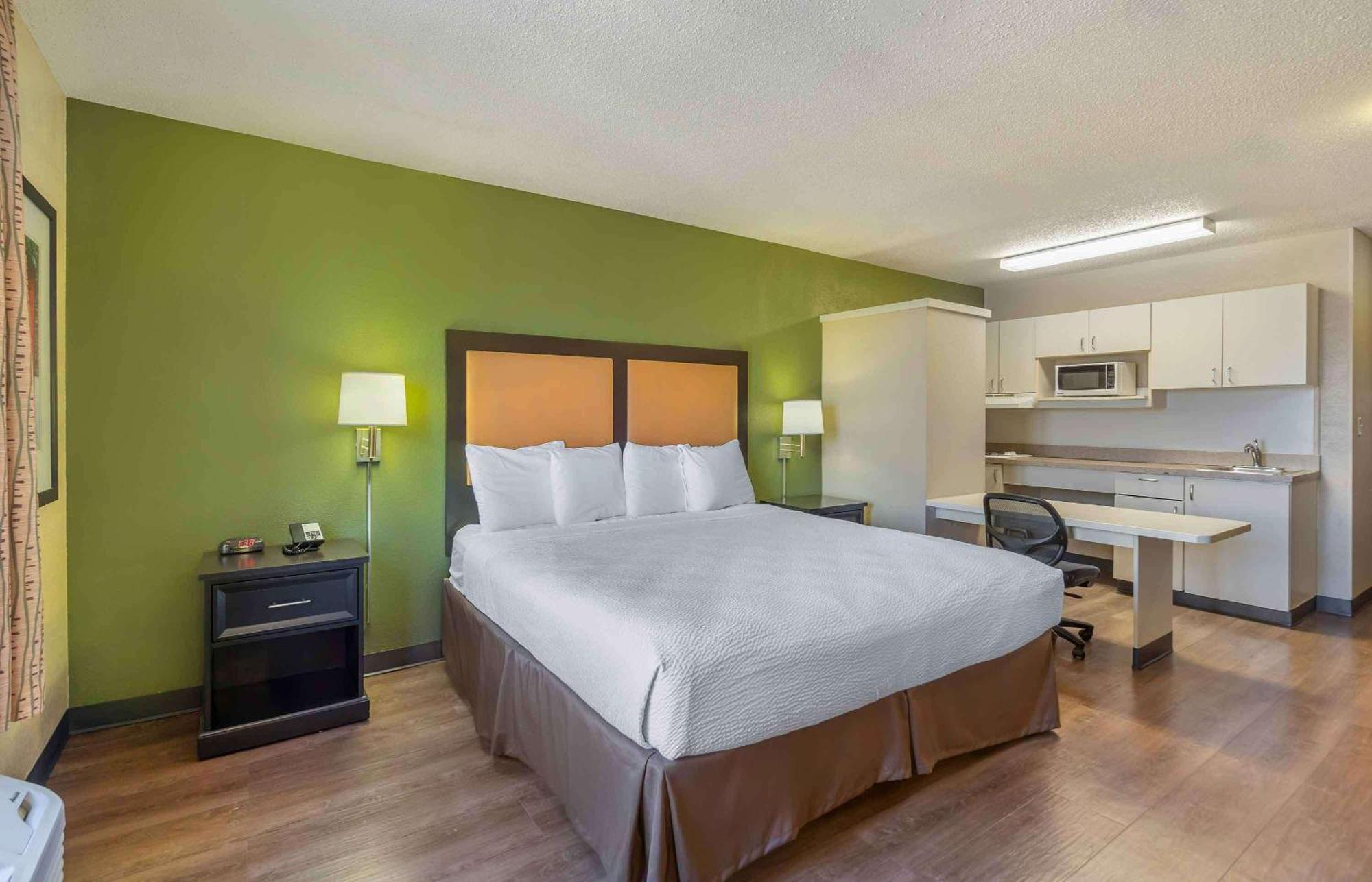 Extended Stay America Select Suites - Chicago - Даунерс-Гроув Екстер'єр фото