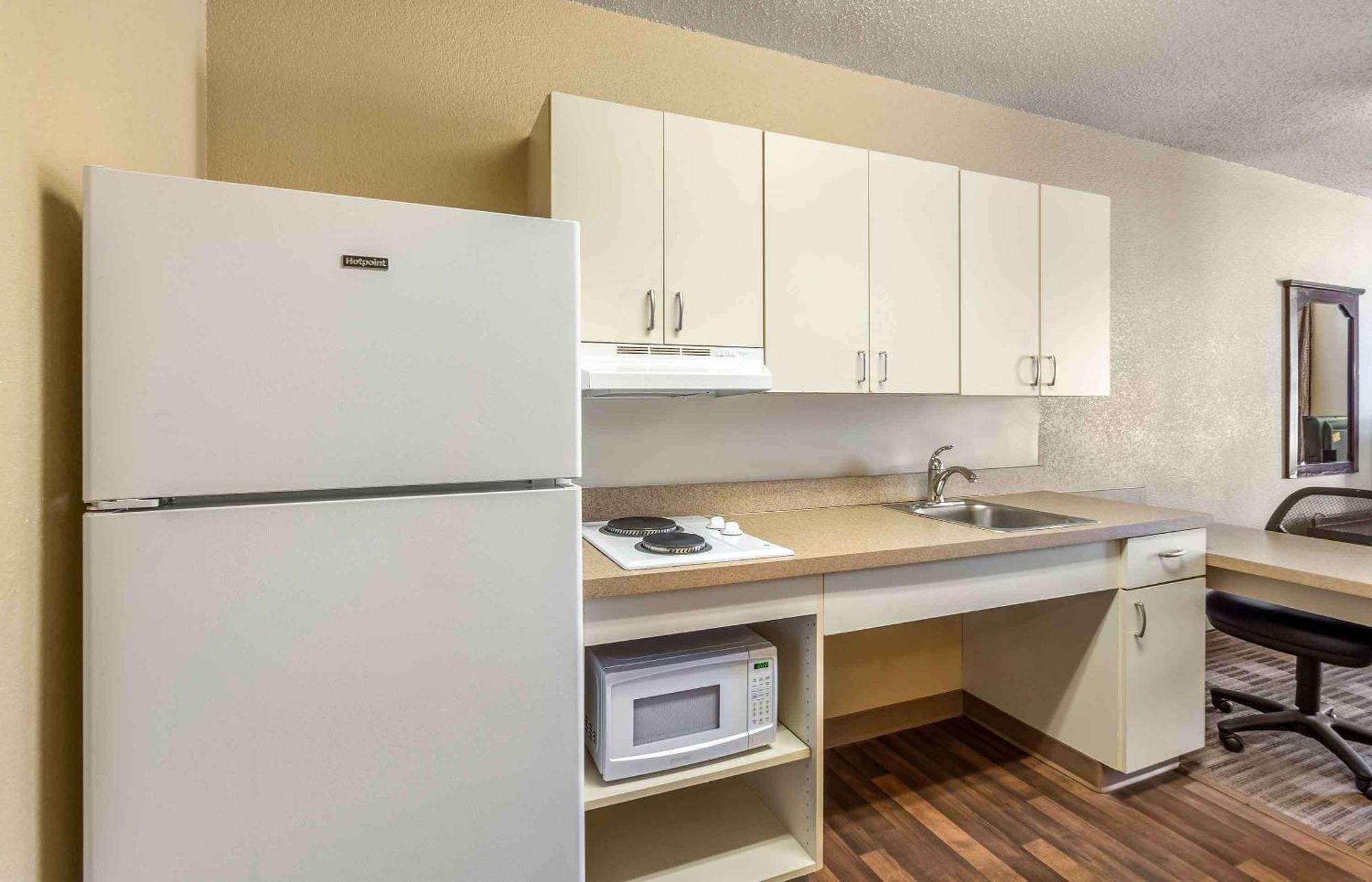 Extended Stay America Select Suites - Chicago - Даунерс-Гроув Екстер'єр фото